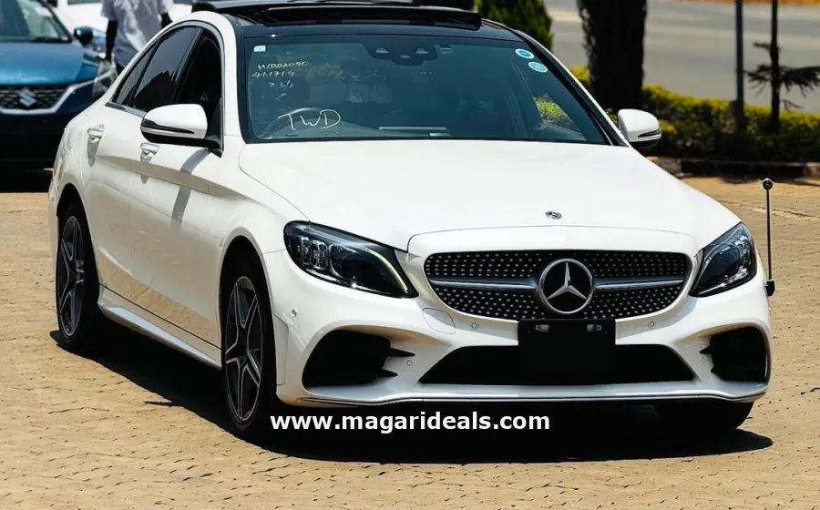2019 Mercedes Benz C200 in Kenya for Sale | Magari Deals