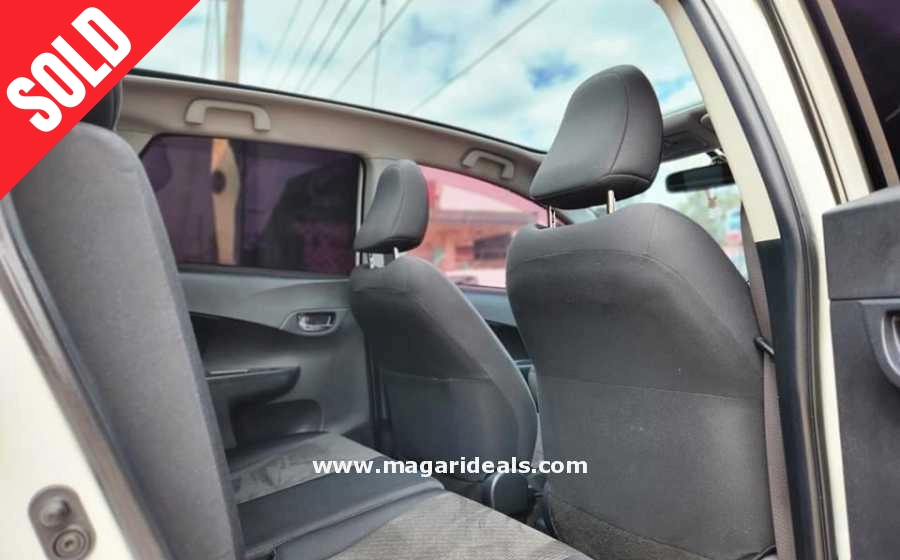 TOYOTA RACTIS with MOONROOF  for Sale | Best Buy