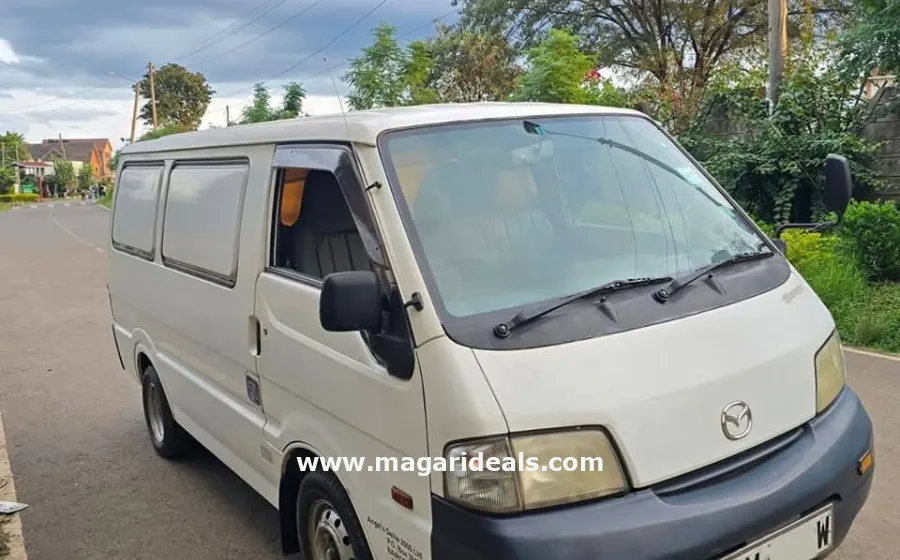 MAZDA BONGO VAN PETROL WITH WORKING FRIDGE. in Kenya for Sale | Magari Deals