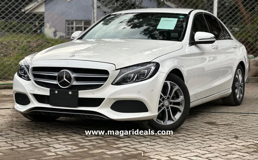 2017 Mercedes C220D in Kenya for Sale | Magari Deals