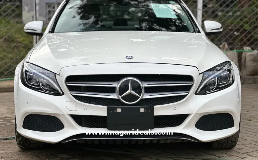 2017 Mercedes C220D in Kenya for Sale | Magari Deals