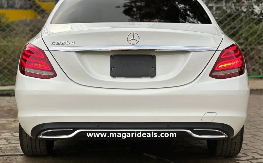 2017 Mercedes C220D in Kenya for Sale | Magari Deals