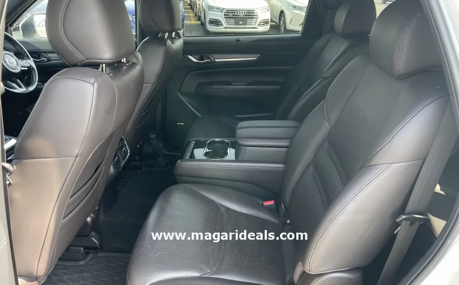 MAZDA CX-8 XDL SUNROOF in Kenya for Sale | Magari Deals