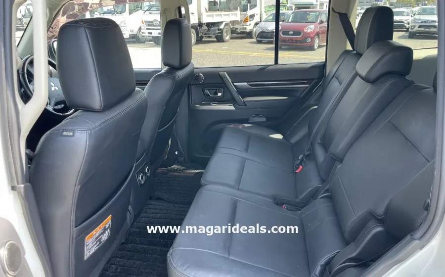 MITSUBISHI PAJERO Super Exceed 2018 in Kenya for Sale | Magari Deals