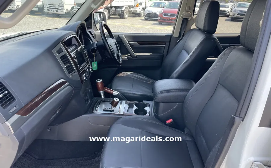 MITSUBISHI PAJERO Super Exceed 2018 in Kenya for Sale | Magari Deals