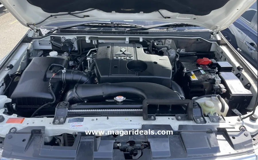 MITSUBISHI PAJERO Super Exceed 2018 in Kenya for Sale | Magari Deals