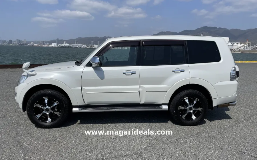 MITSUBISHI PAJERO Super Exceed 2018 in Kenya for Sale | Magari Deals