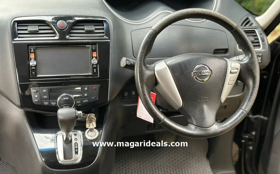 2015 Nissan Serena S-Hybrid Highway Star in Kenya for Sale | Magari Deals