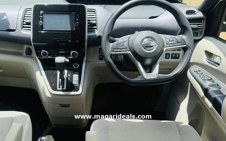 2018 Nissan Serena S-Hybrid in Kenya for Sale | Magari Deals