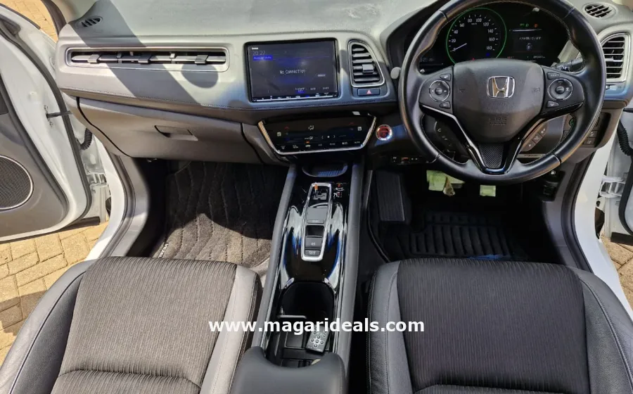 HONDA VEZEL HYBRID 2017 Model in Kenya for Sale | Magari Deals