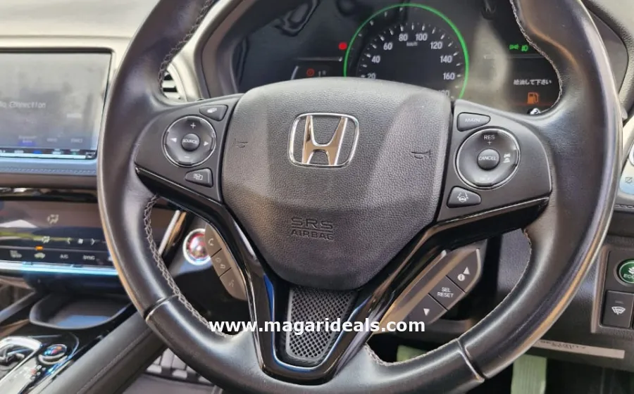 HONDA VEZEL HYBRID 2017 Model in Kenya for Sale | Magari Deals