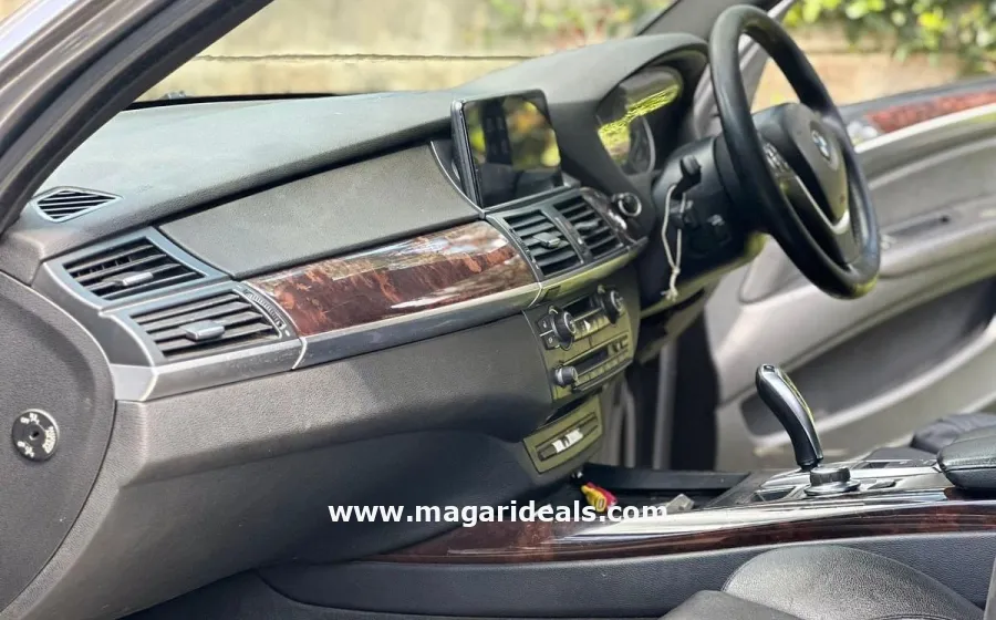 BMW X5  in Kenya for Sale | Magari Deals