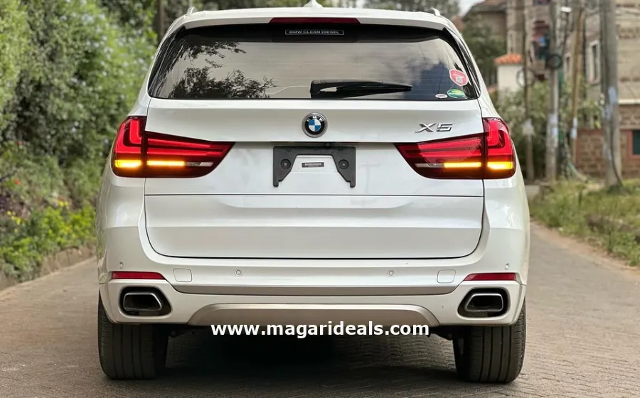 BMW X5 xDrive35d with sunroof in Kenya for Sale | Magari Deals