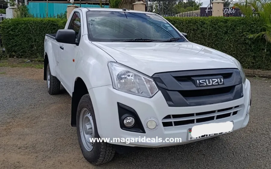 ISUZU DMAX 2022 for Sale | Magari Deals