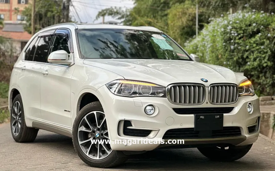 BMW X5 xDrive35d with sunroof in Kenya for Sale | Magari Deals