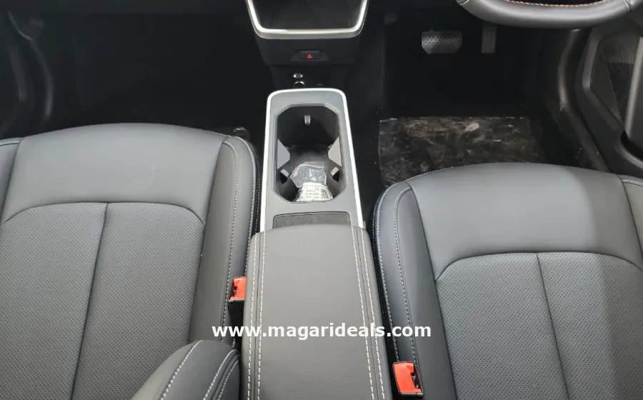 Neta V2L Touchable Smart EV Brand New in Kenya for Sale | Magari Deals
