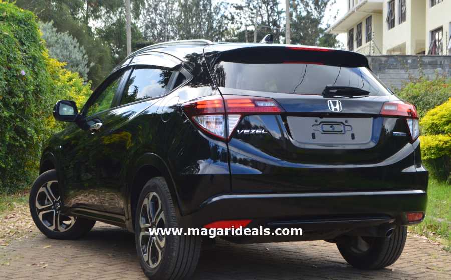 HONDA VEZEL in Kenya for Sale | Magari Deals