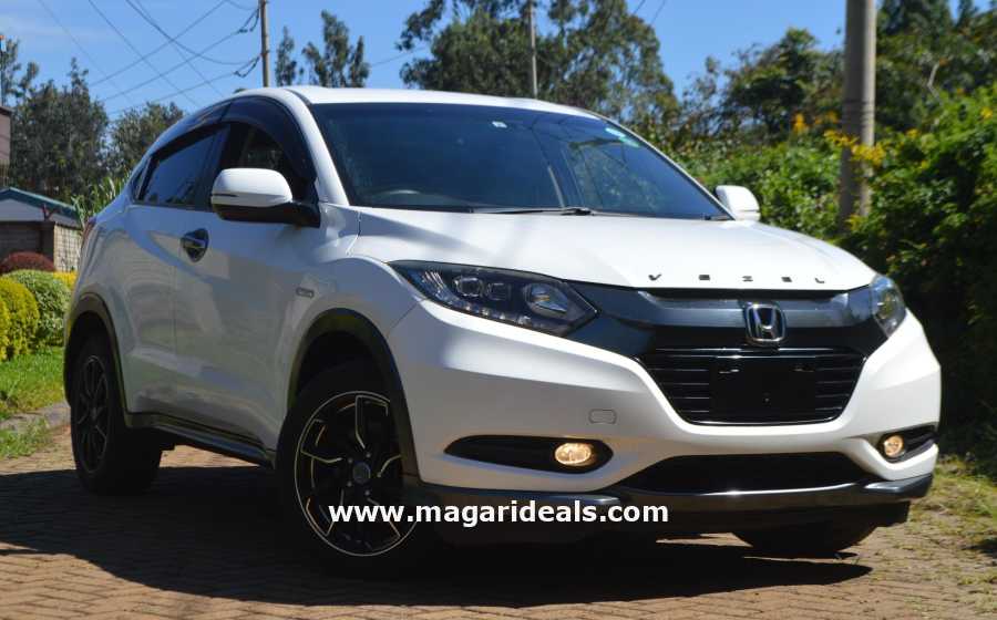 HONDA VEZEL in Kenya for Sale | Magari Deals