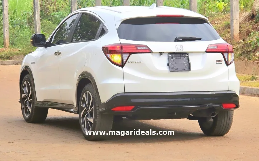 HONDA VEZEL RS Hybrid in Kenya for Sale | Magari Deals