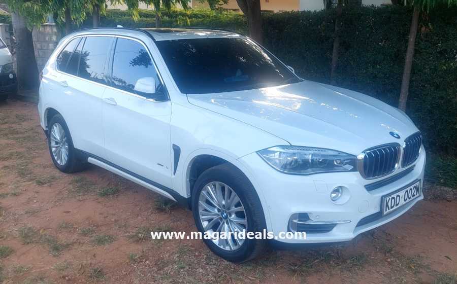 BMW X5 F15 with SUNROOF in Kenya for Sale | Magari Deals
